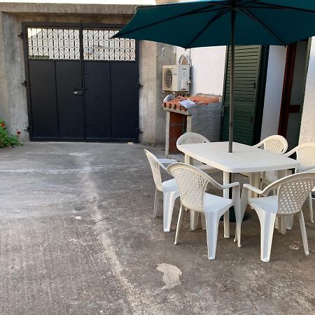 Apartamento Casa Ziu Juanne Orosei Exterior foto